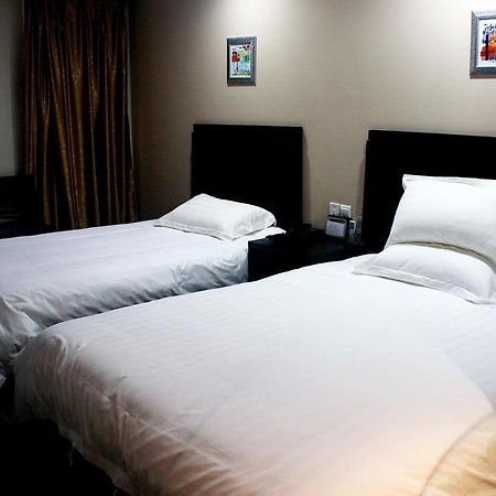 Jitai Hotel - People'S Square Branch Xangai Exterior foto