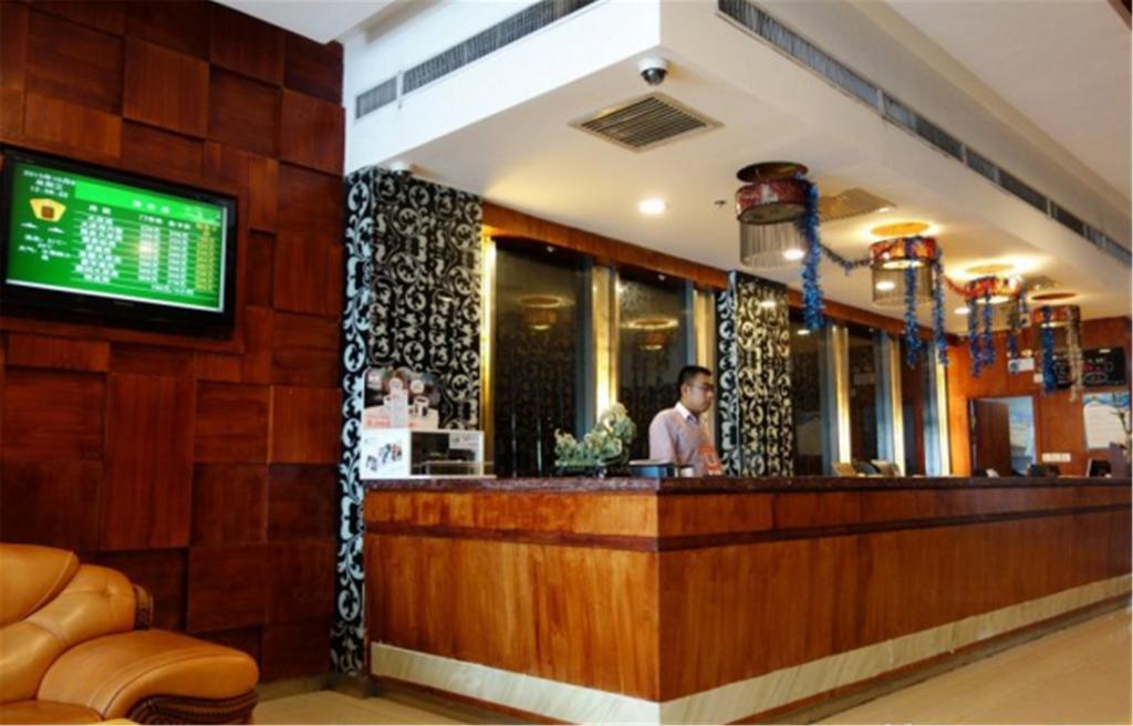 Jitai Hotel - People'S Square Branch Xangai Exterior foto