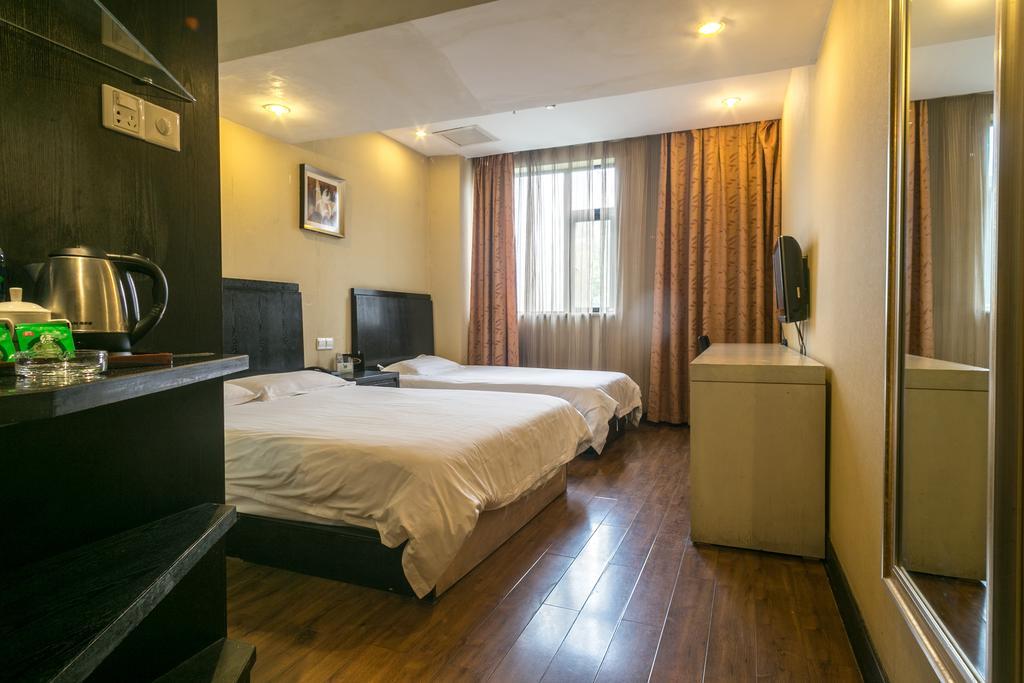 Jitai Hotel - People'S Square Branch Xangai Exterior foto